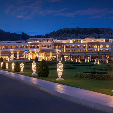 Resort La Marquise Luxury Complex 5*