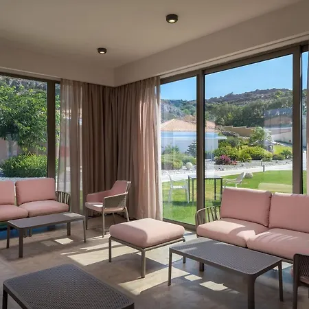 Resort La Marquise Luxury Complex 5*