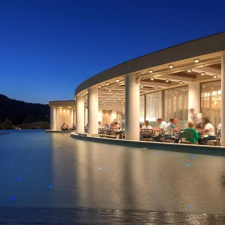 La Marquise Luxury Complex