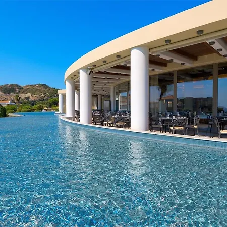 Resort La Marquise Luxury Complex 5*