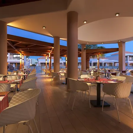 Resort La Marquise Luxury Complex 5*