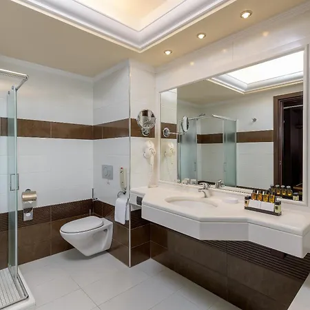 Resort La Marquise Luxury Complex