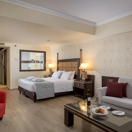 La Marquise Luxury Complex Feriested 5*