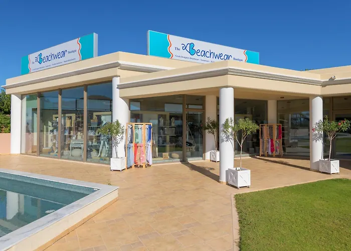 אתר נופש La Marquise Luxury Complex פליראקי